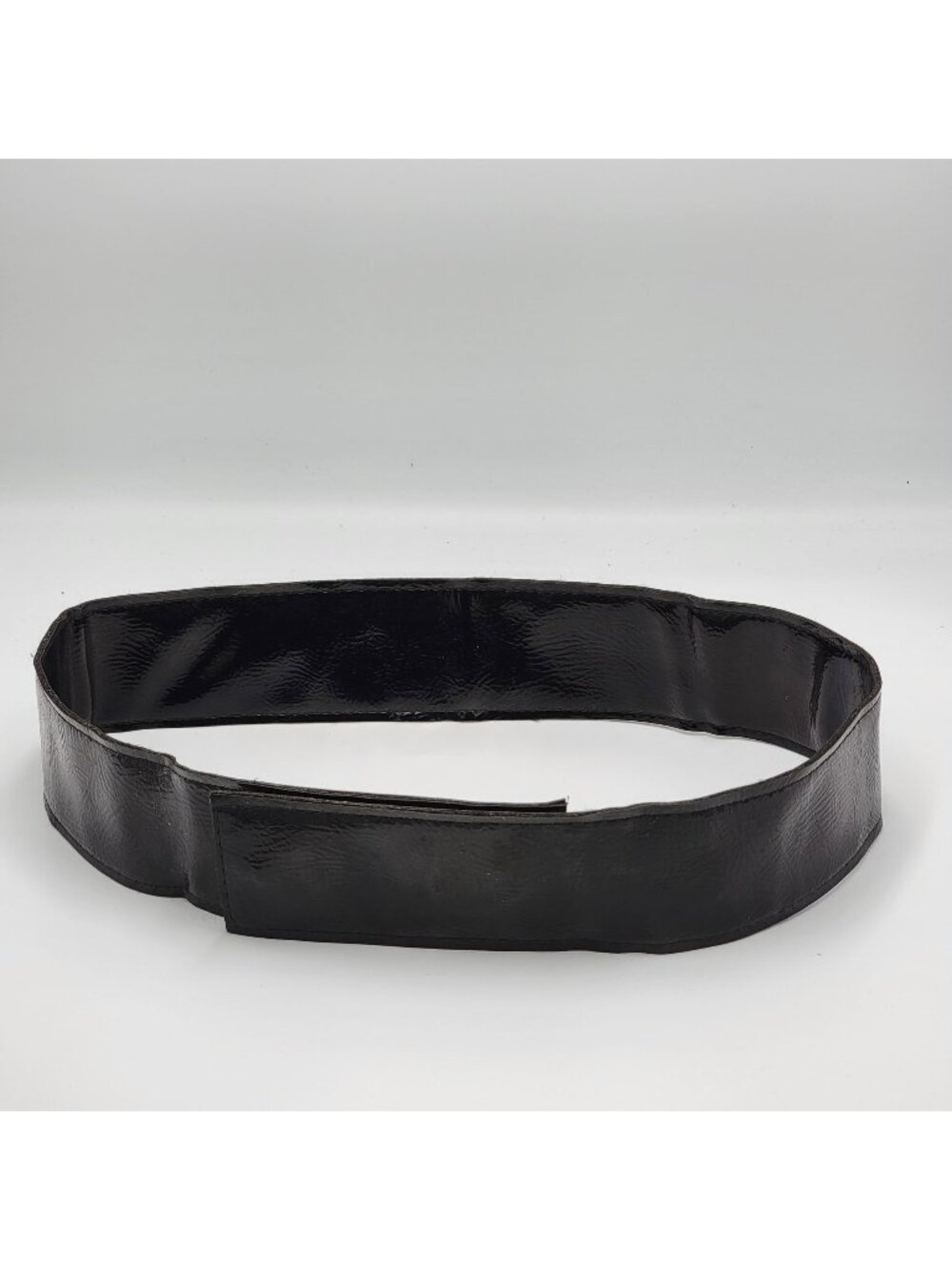 Vtg Black Patent Faux Leather Wide Belt with Snap Closure for Accessories or Cos
